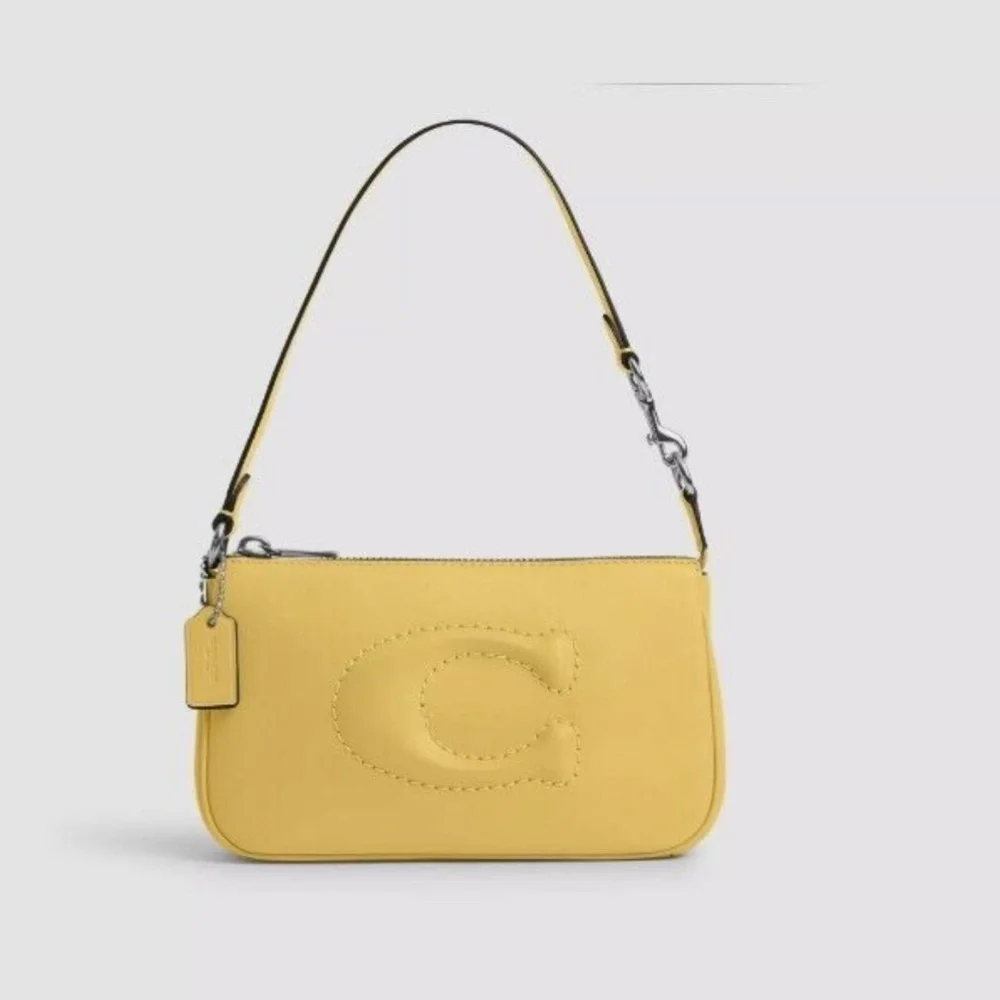 NWT Coach Nolita 19 Wristlet Purse - Picture 1 of 9